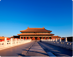 enchanting-forbidden-city-beijing-early-morning-sunlight